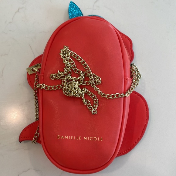 Little Mermaid Danielle Nicole crossbody bag - Picture 3 of 3